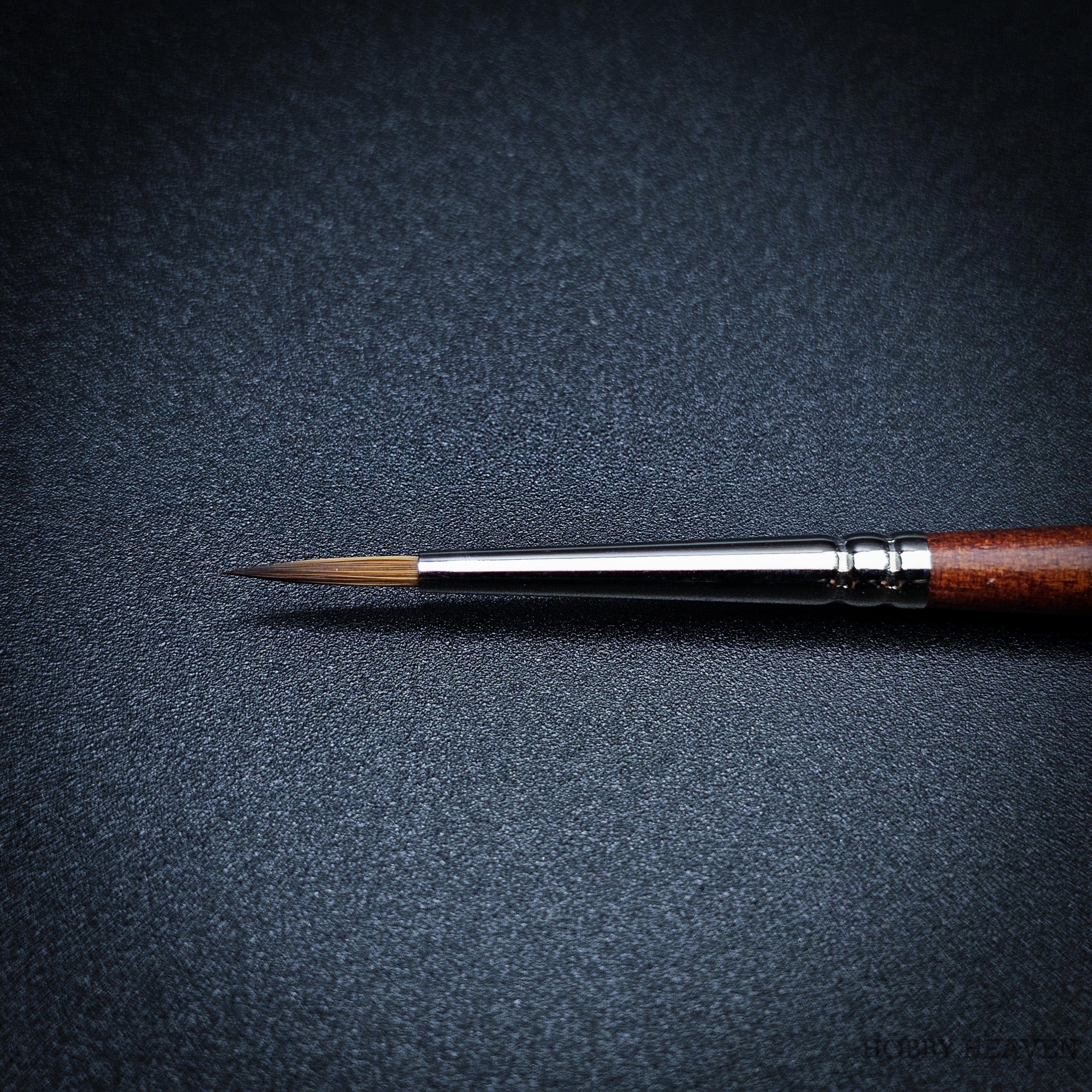 Brush Raphael Precision 8504 — Synthetic Round