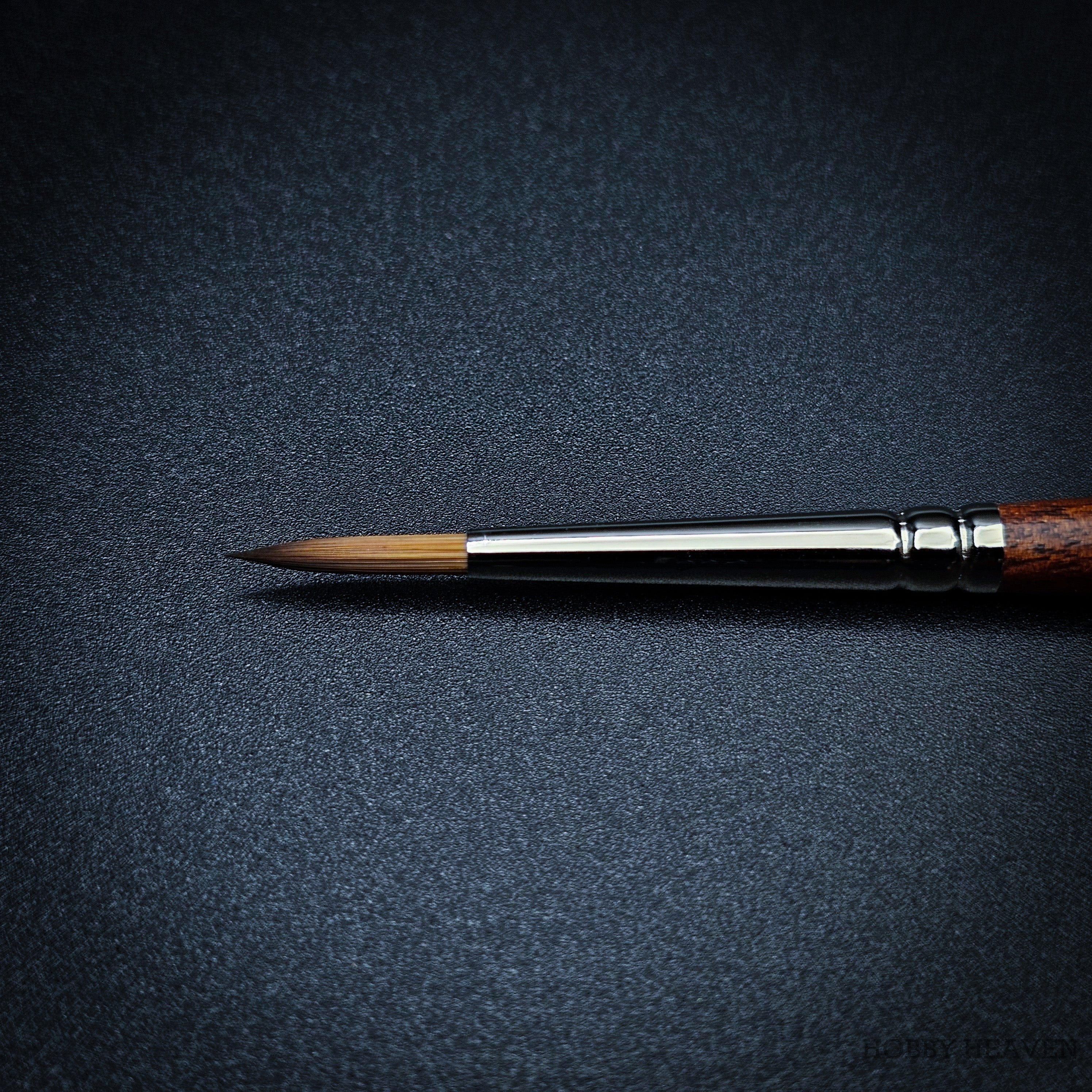 Brush Raphael Precision 8504 — Synthetic Round