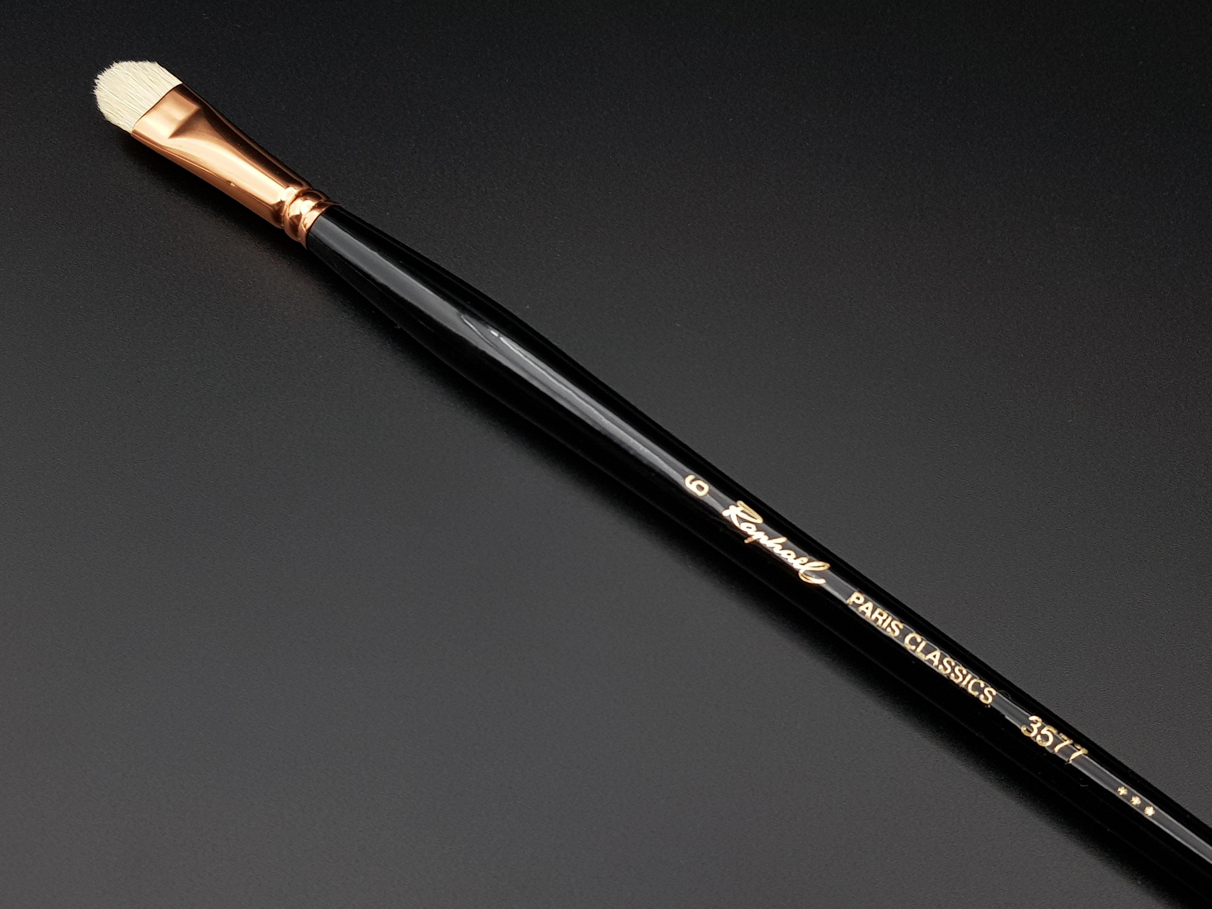 Brush 6 Raphael Paris Classic 3577 — Synthetic Filbert
