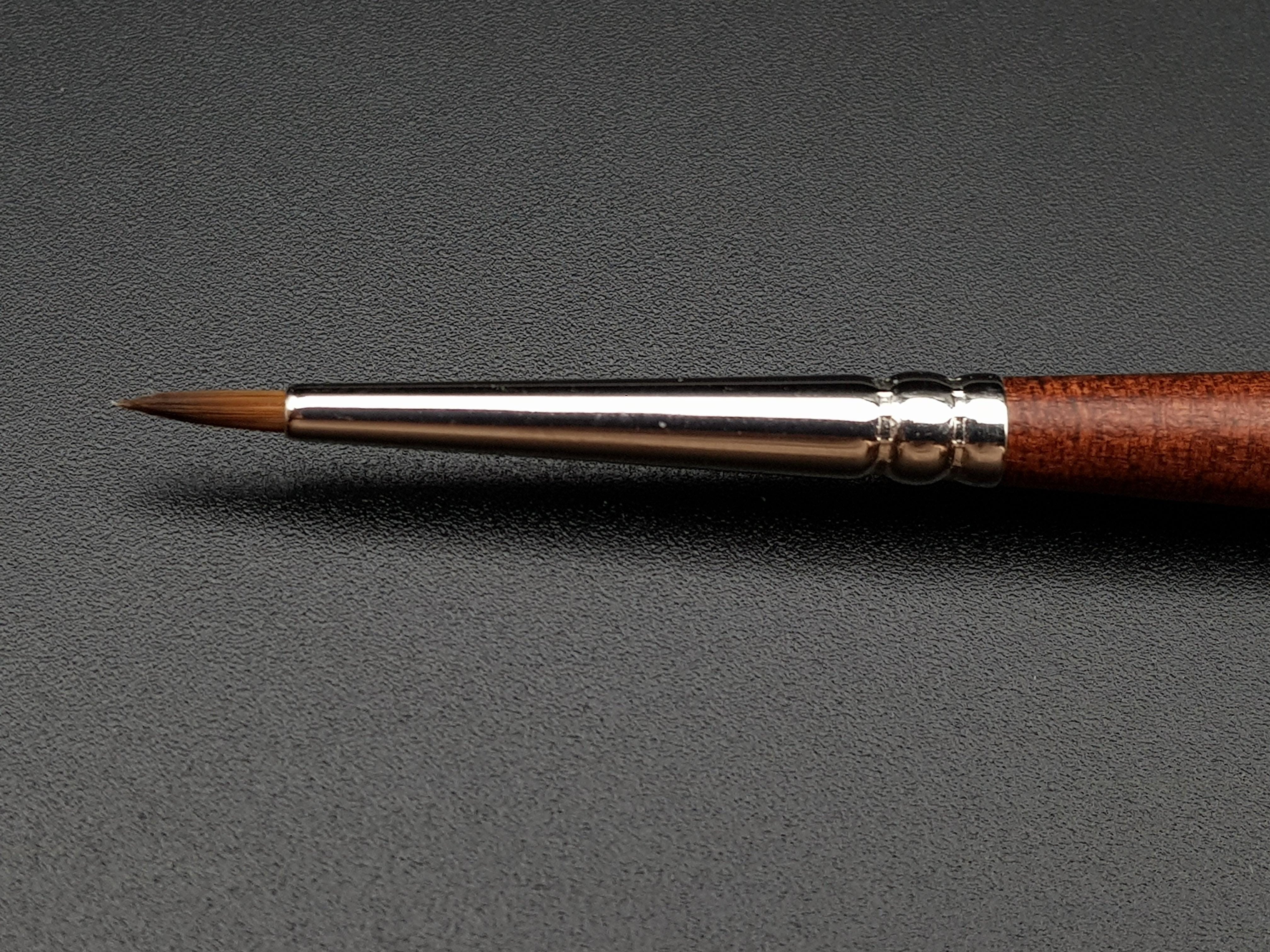 Brush Raphael Precision 8524 — Synthetic Round