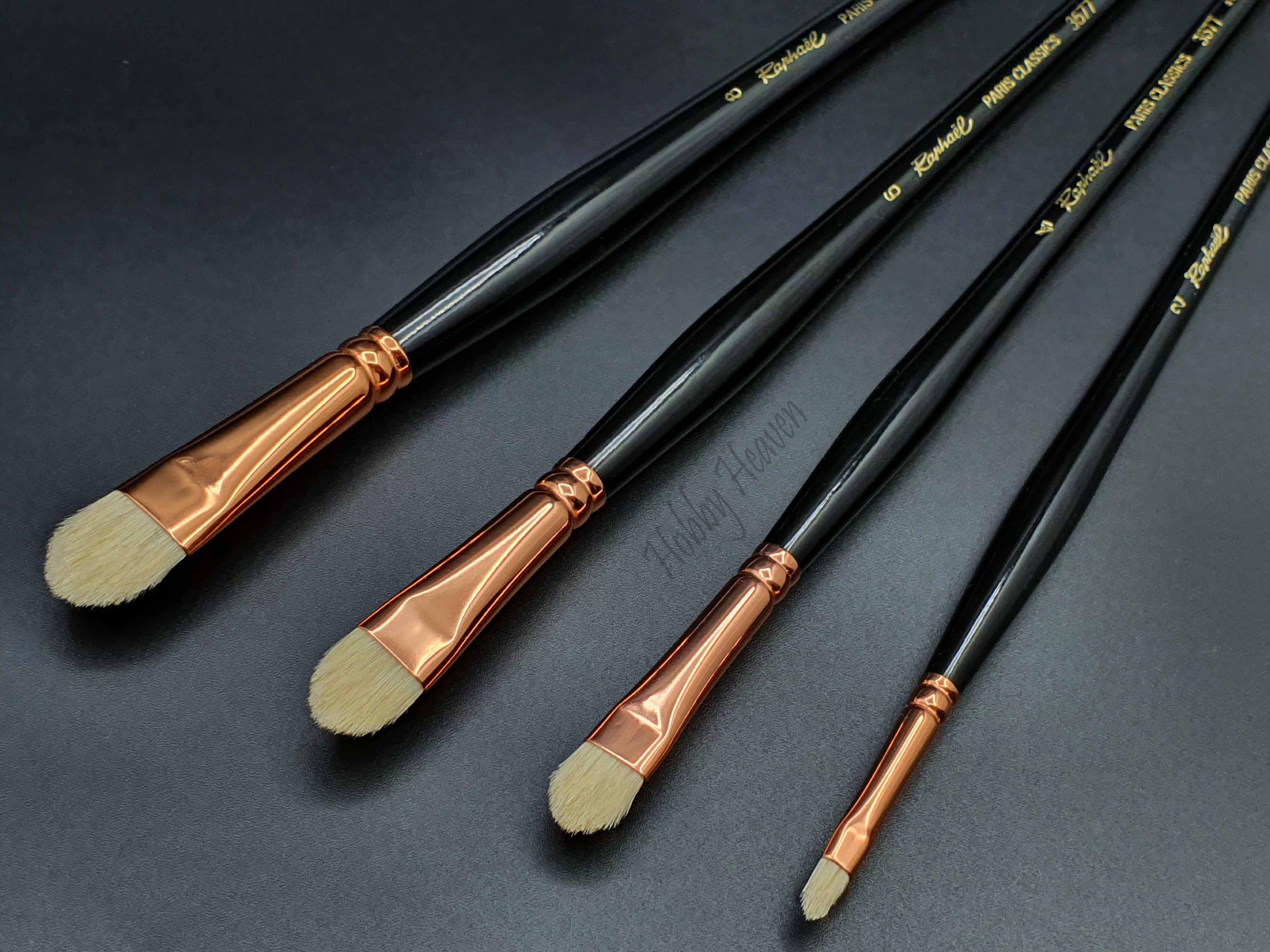 Brush Raphael Paris Classic 3577 — Synthetic Filbert
