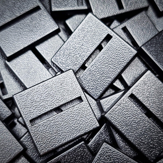 Base 25mm Square Parallel Slotted Plastic Bases