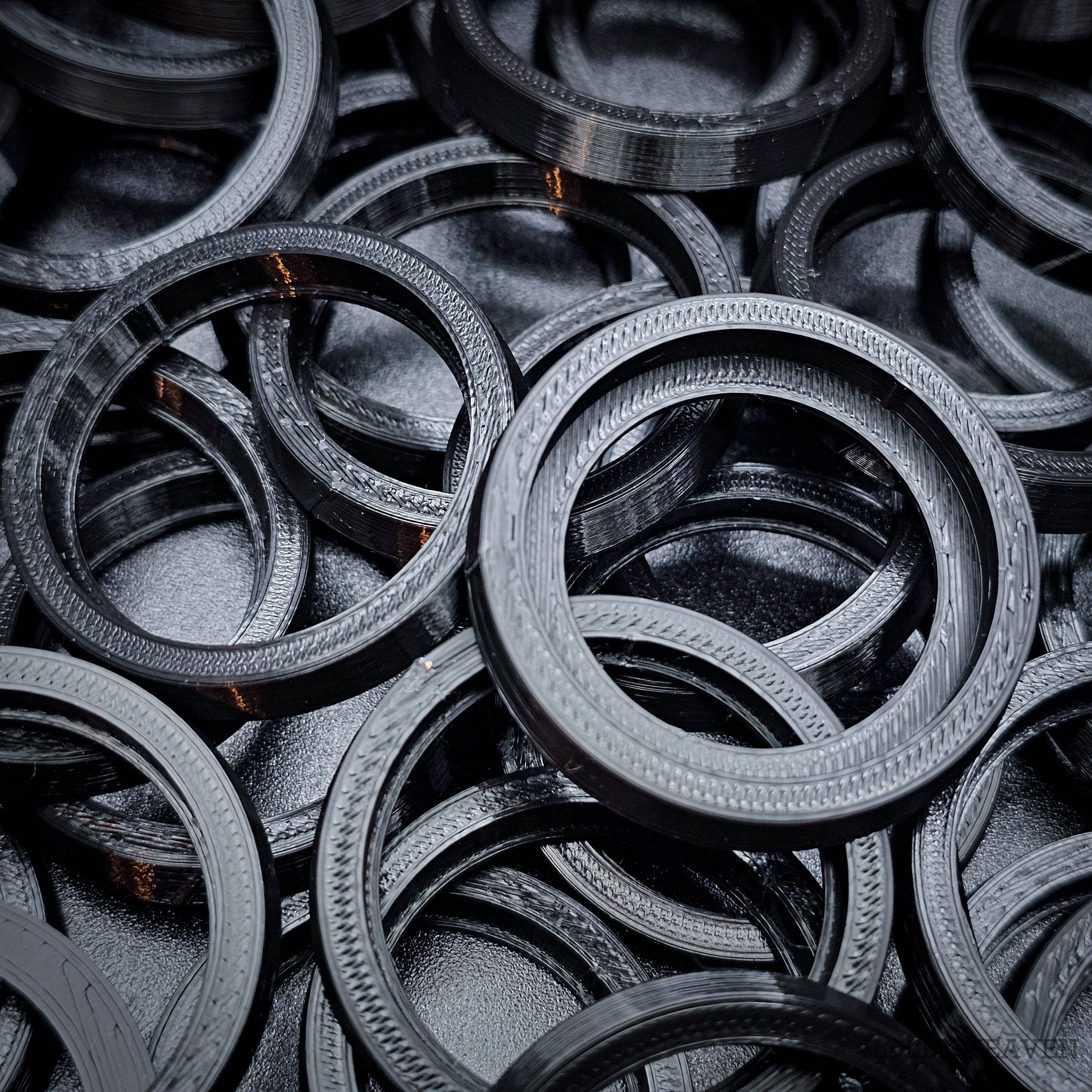 Base 32 to 40mm Round Bases Converters 3d Print