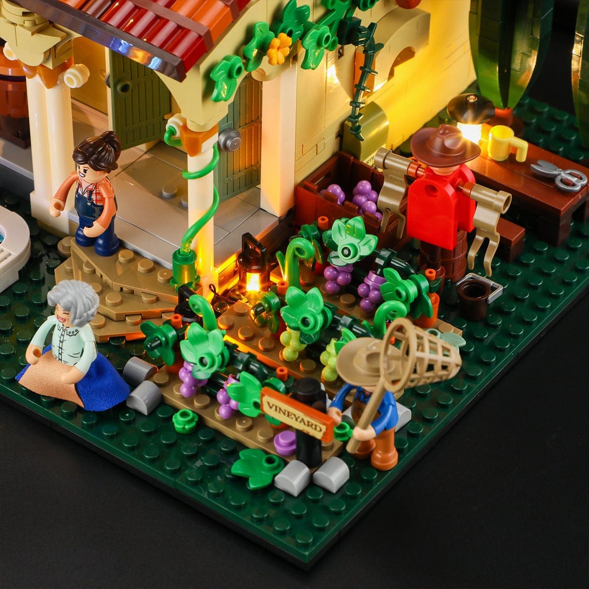 LUMIBRICKS - FUNWHOLE Vineyard Estate L9086 X004QZZD2V