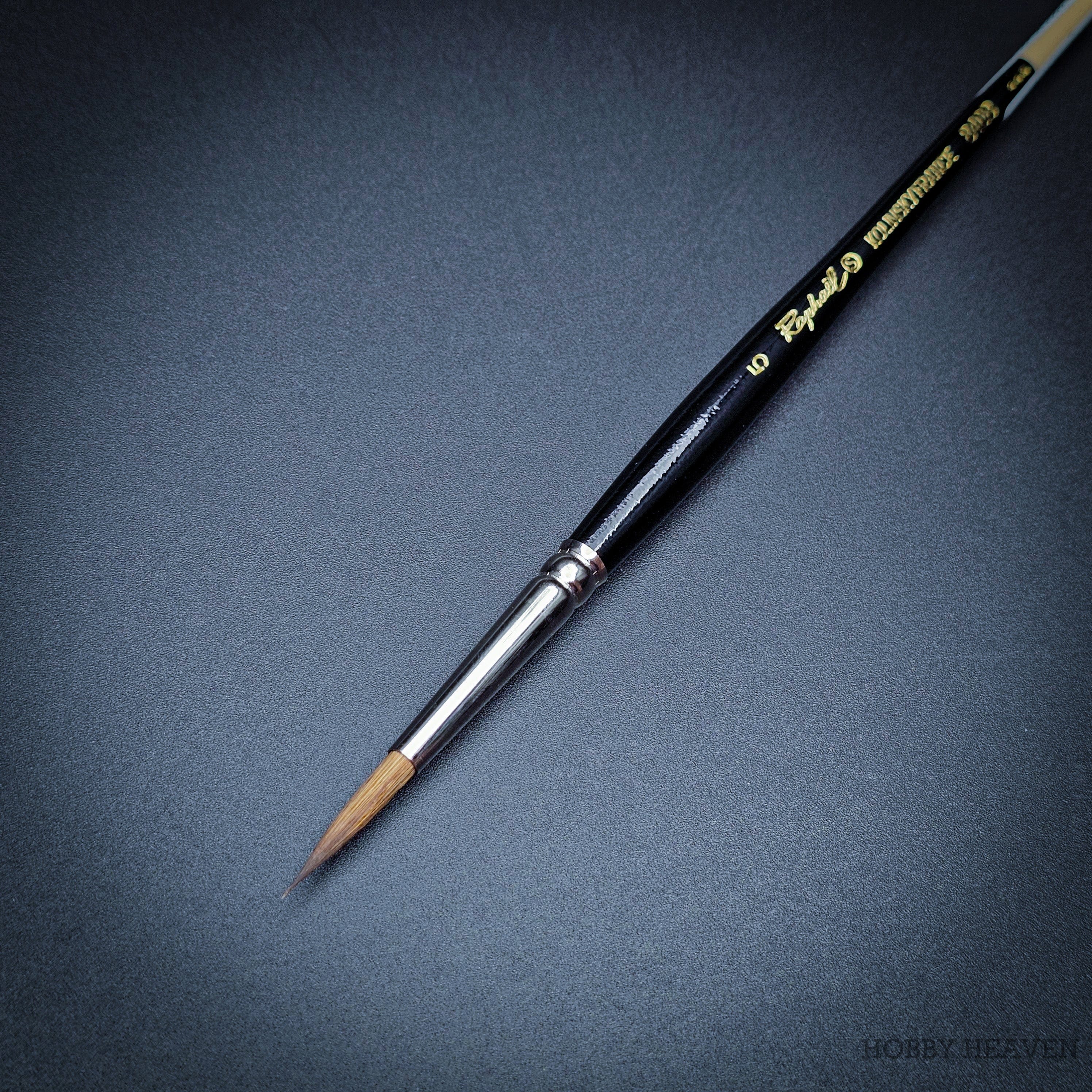 Brush Raphael Series 8408 — Kolinsky Sable Round