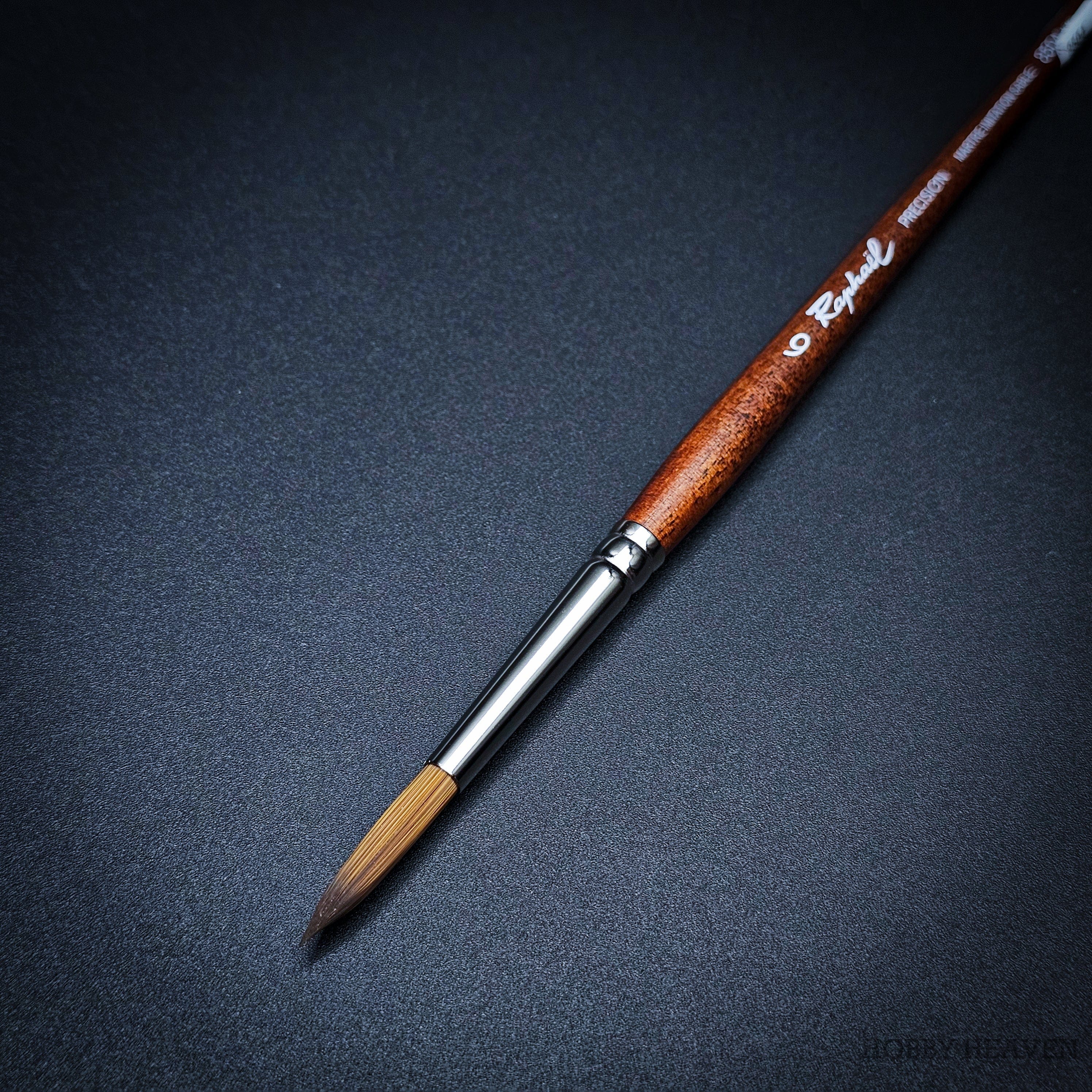 Brush Raphael Precision 8504 — Synthetic Round