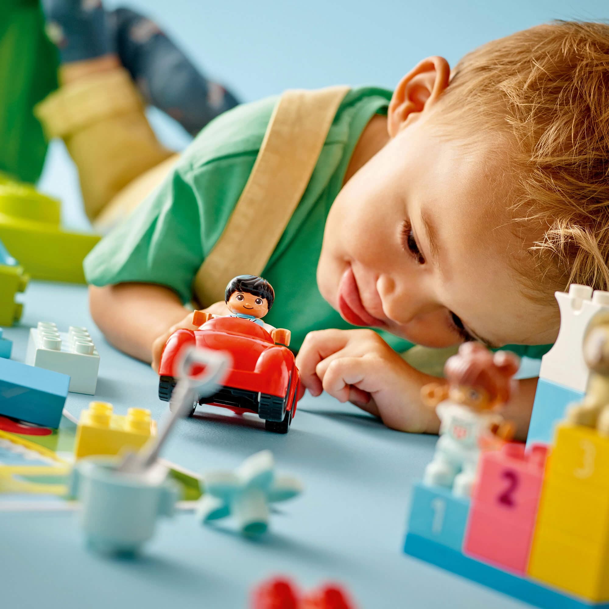 Toys & Games > Toys > Construction Toys > Interlocking Blocks > LEGO > LEGO Duplo Lego Duplo 10914 Deluxe Brick Box for Children Ages 18 Months and Up 5702016617757