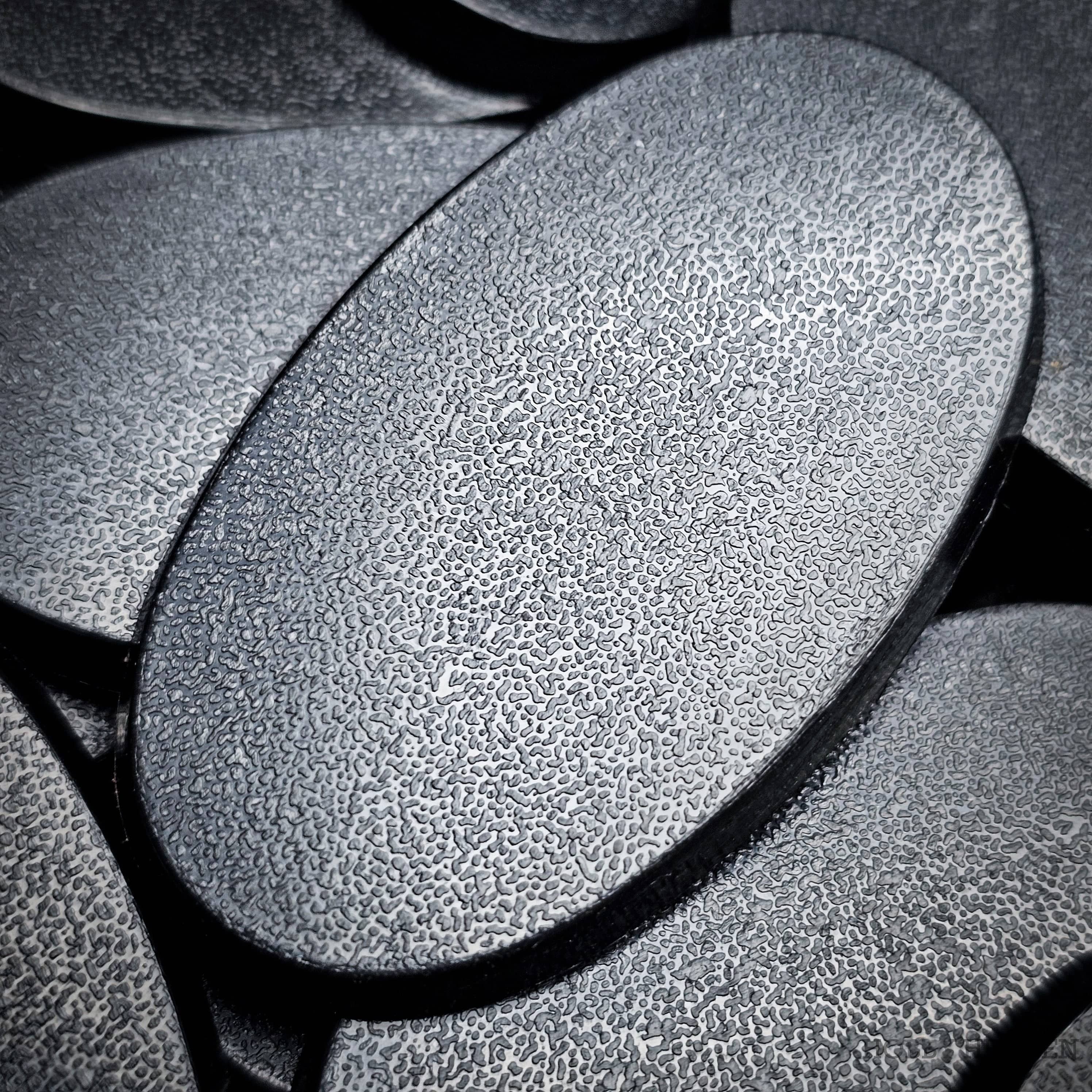 Base 60x35mm Oval Plain Plastic Bases