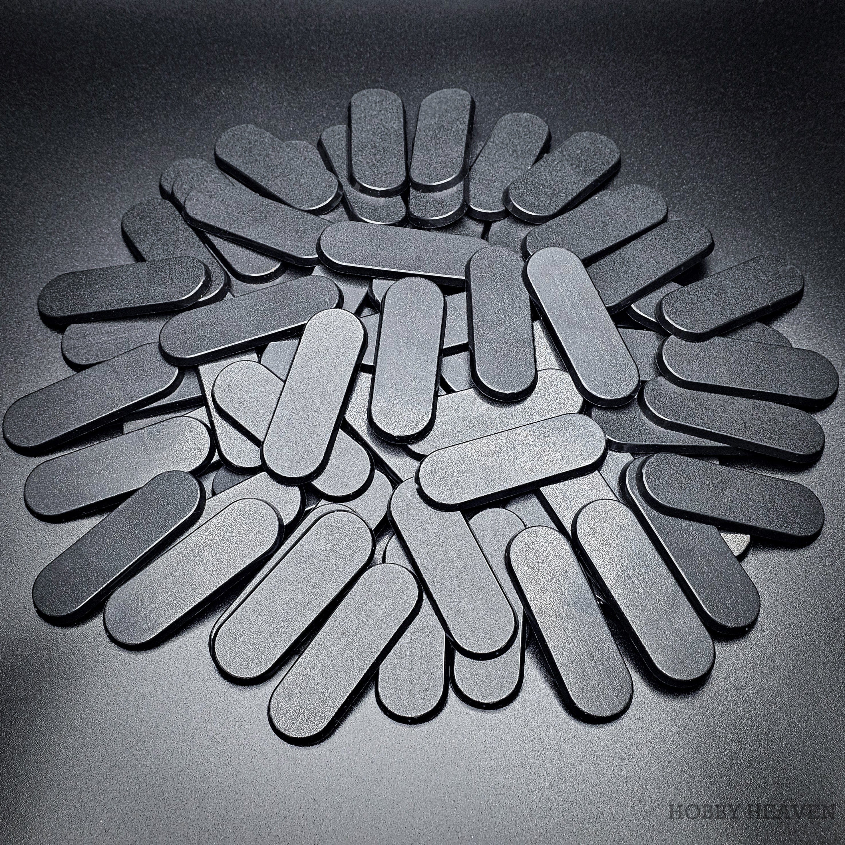 Base 70x25mm Pill Bike Plain Plastic Bases