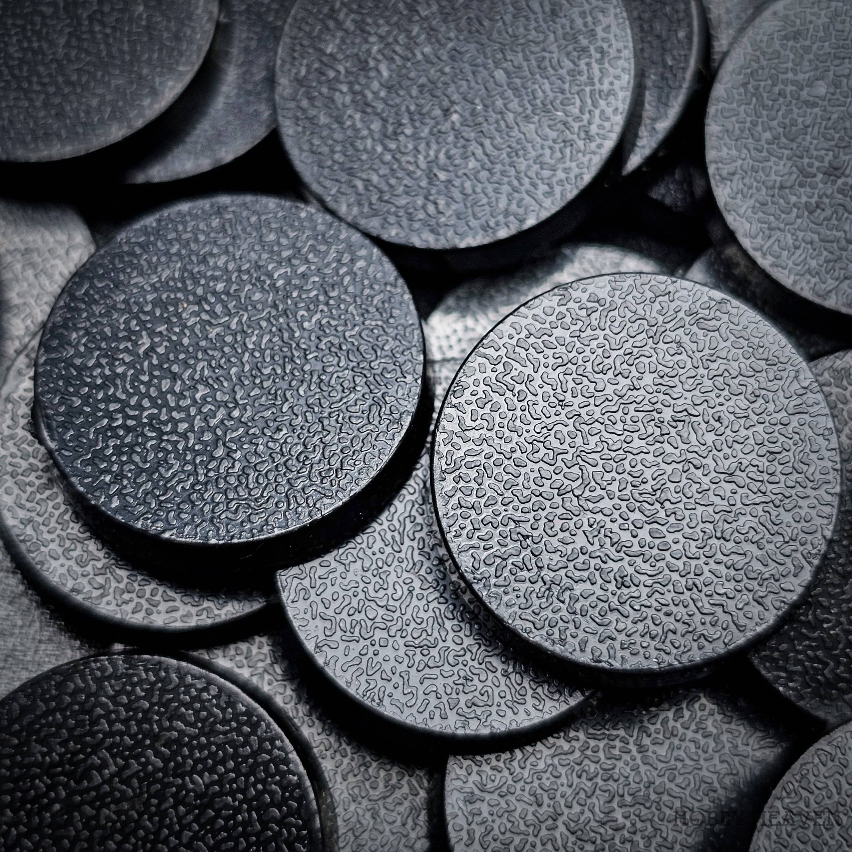 Base 20mm Round Plain Plastic Bases