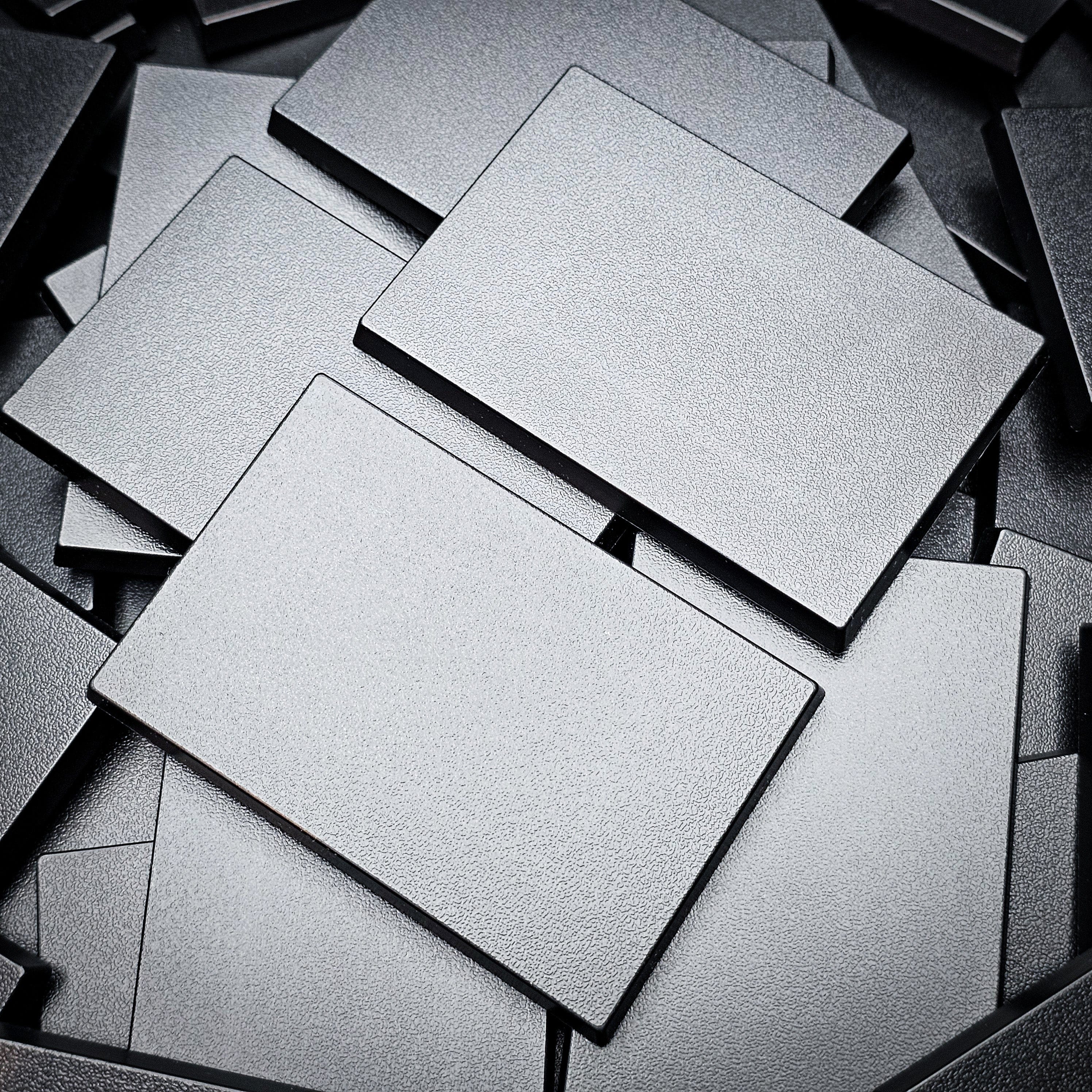 Base 50x75mm | 75x50mm Rectangular Plain Plastic Bases | Versatile Miniature Stands
