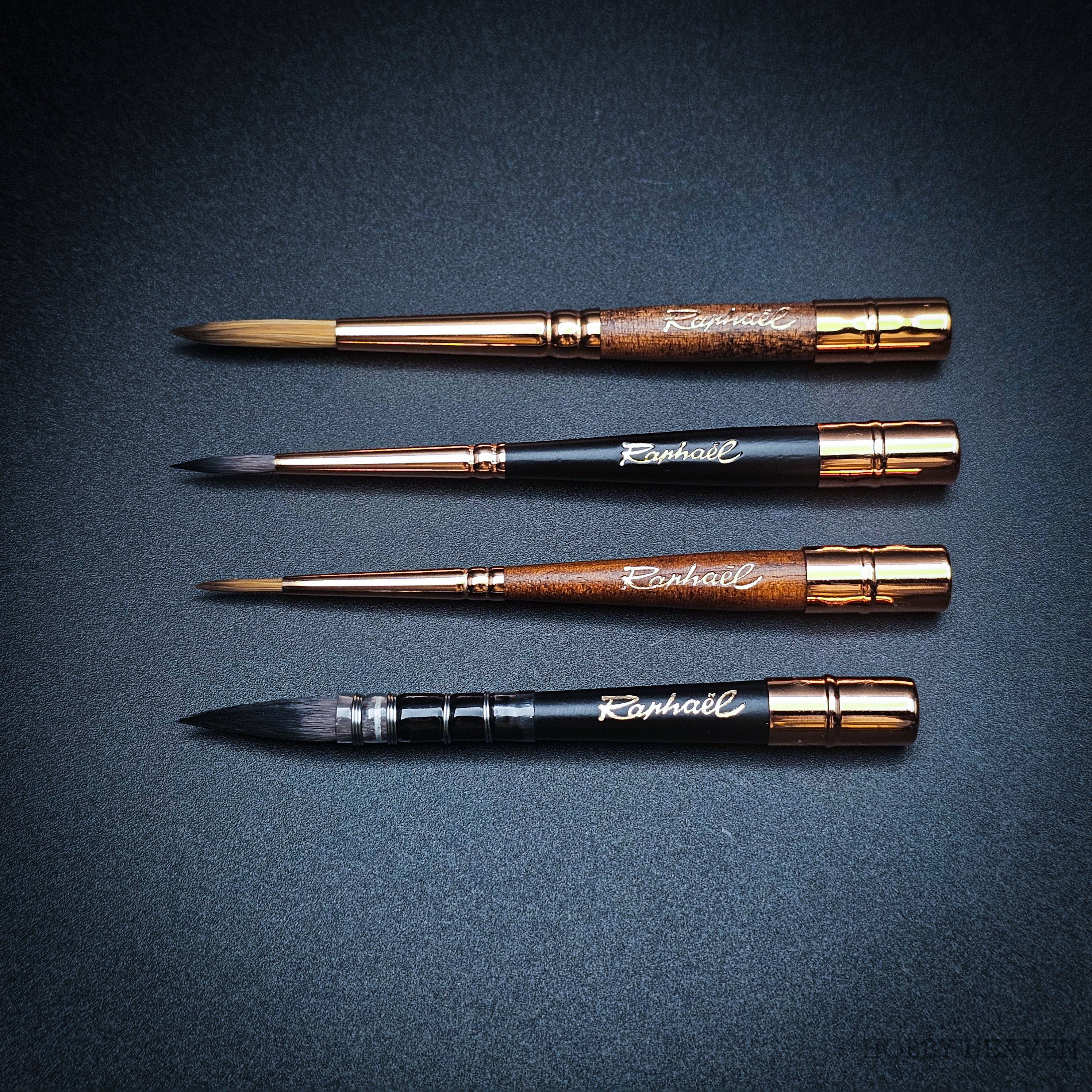 Brush Raphael Le Voyageur — Synthetic Round