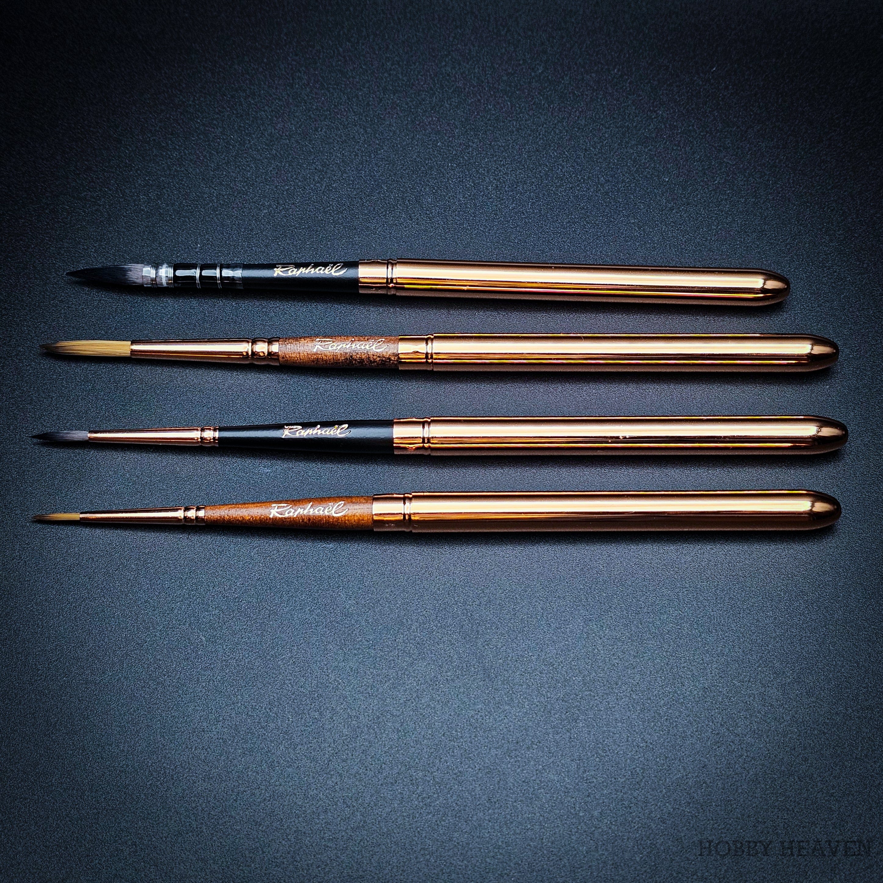 Brush Raphael Le Voyageur — Synthetic Round