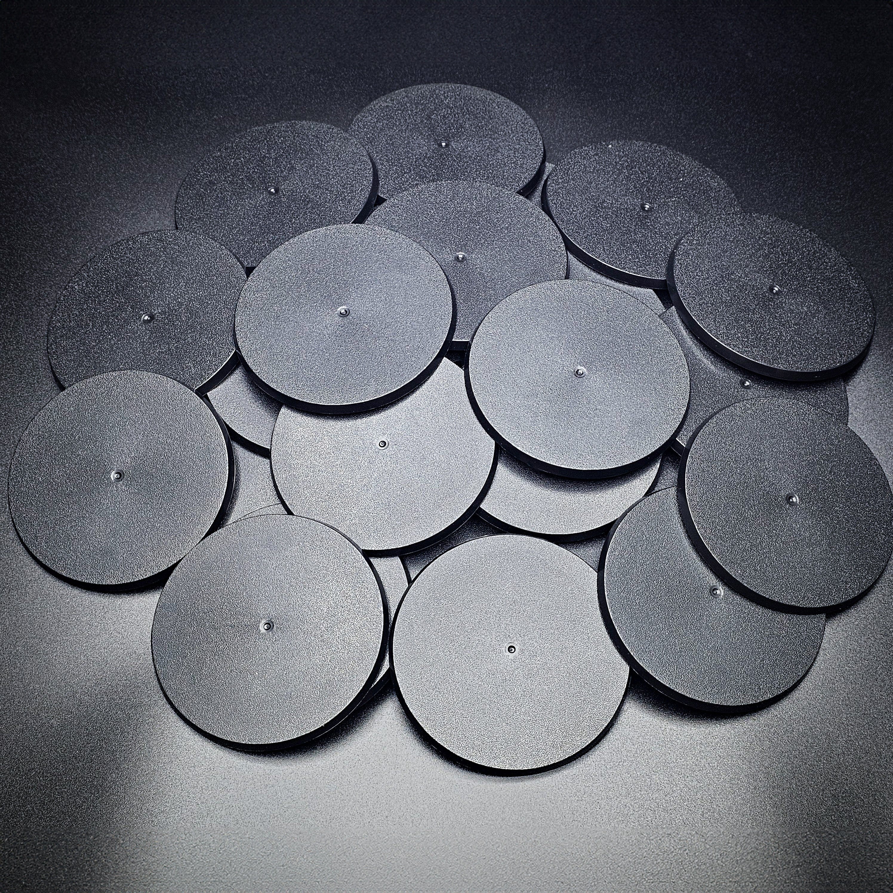 Base 90mm Round Plain Plastic Bases