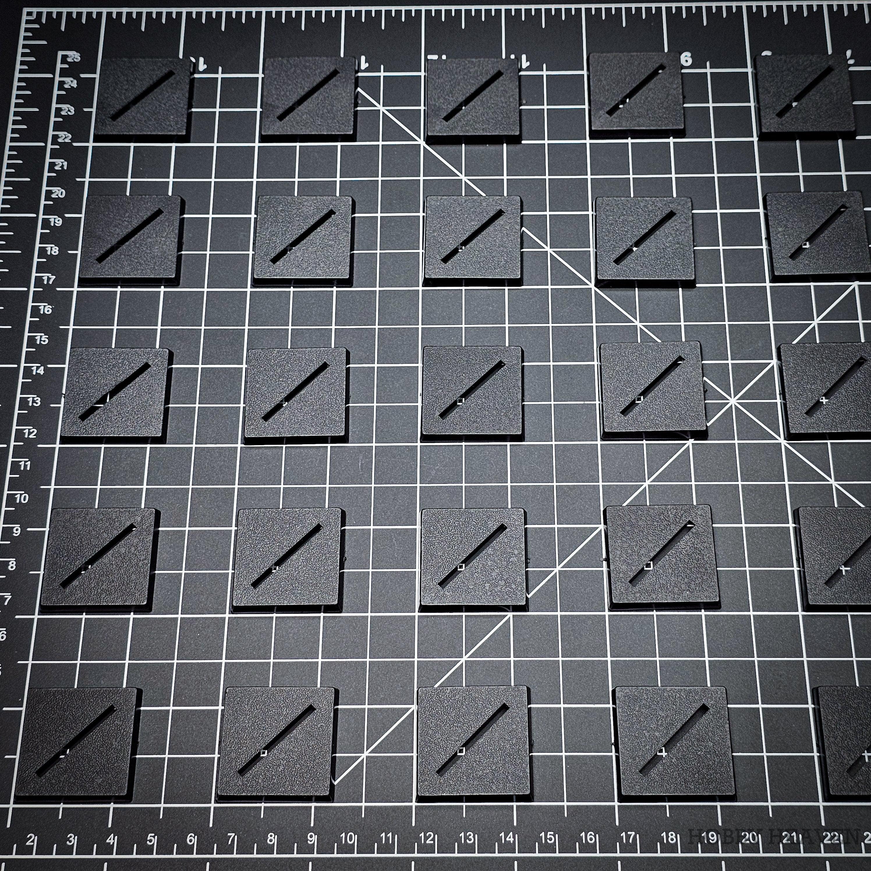 Base 30mm Square Diagonal Slotted Plastic Bases