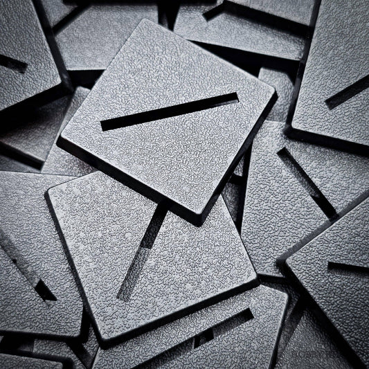 Base 30mm Square Diagonal Slotted Plastic Bases