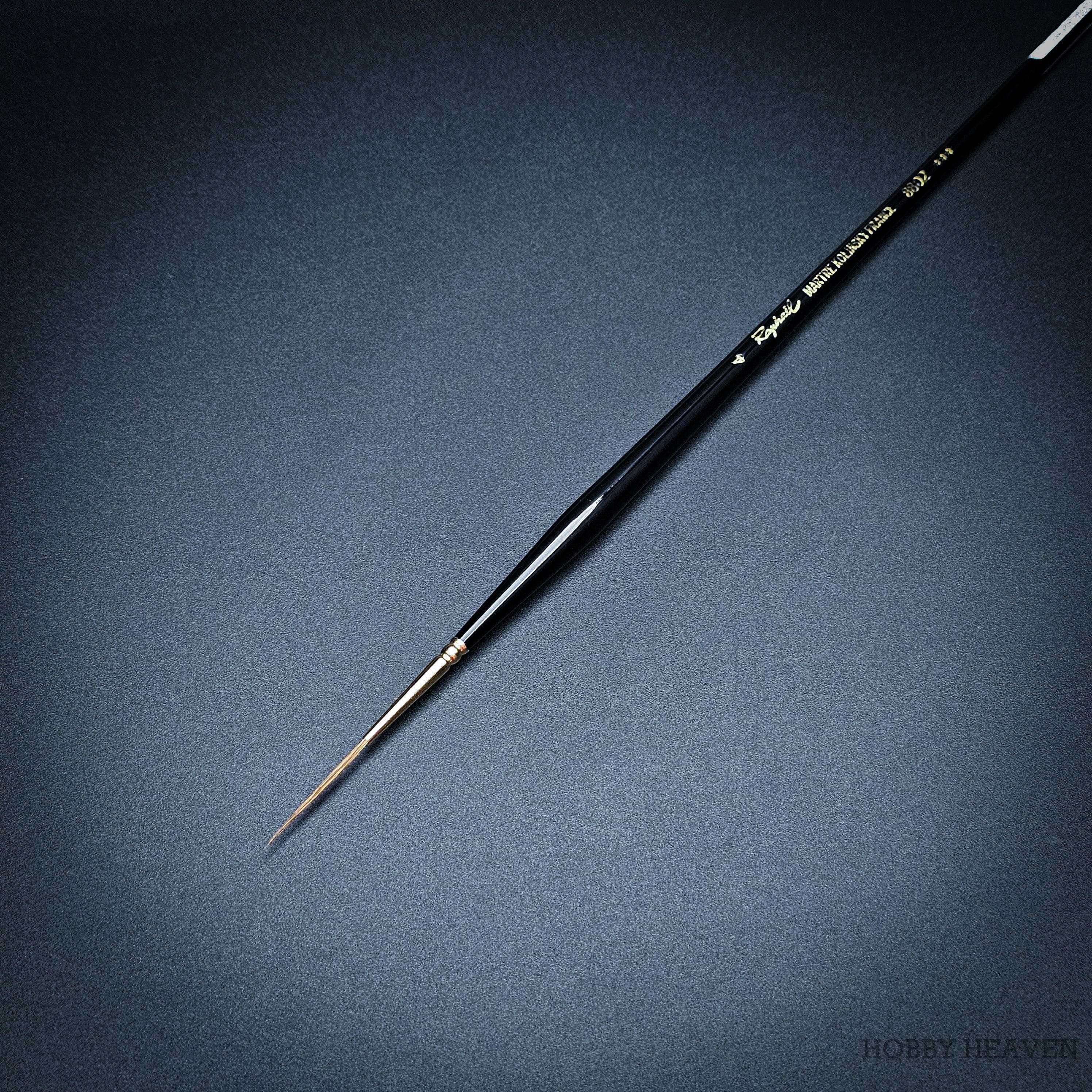 Brush Raphael Series 8802 — Kolinsky Sable Round