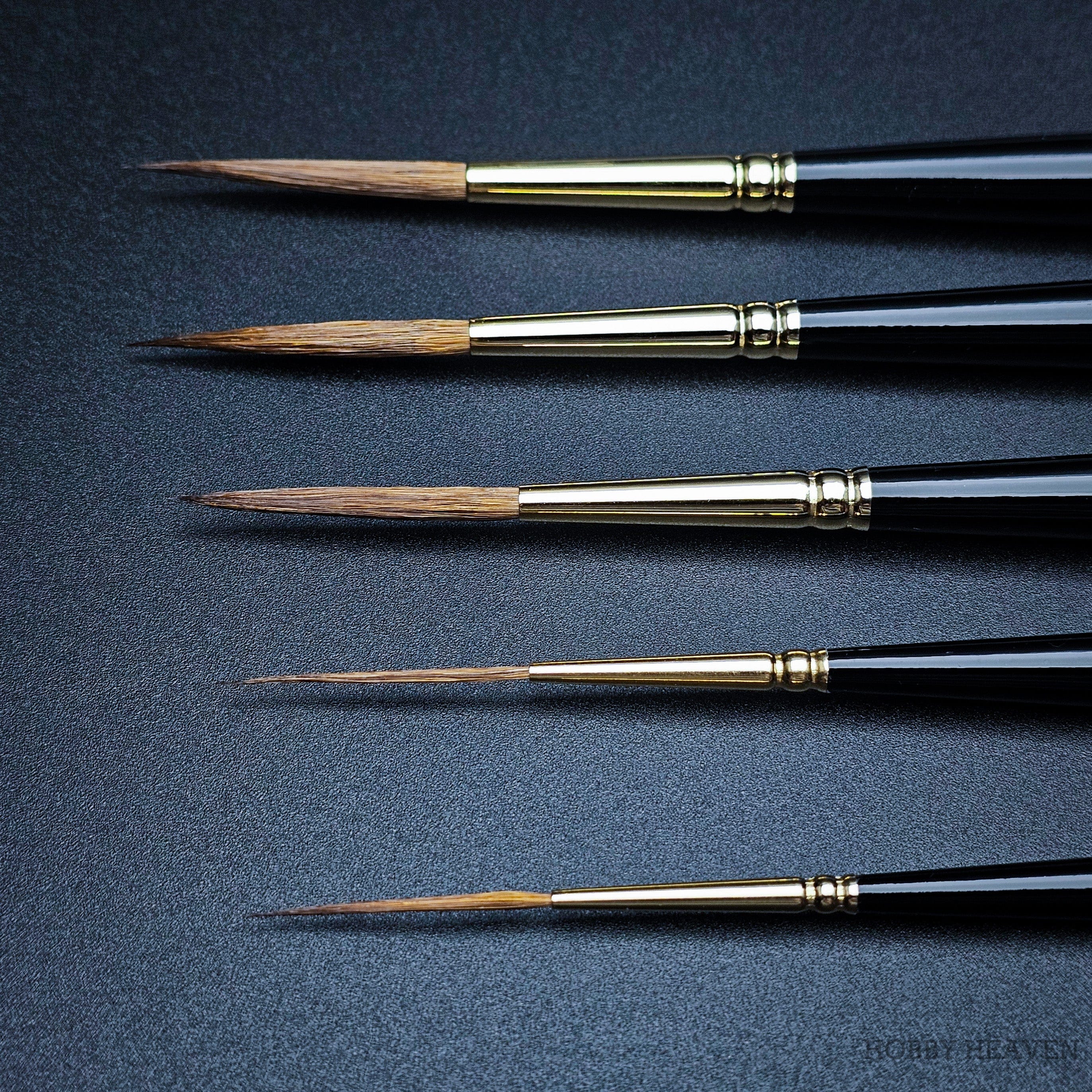 Brush Raphael Series 8802 — Kolinsky Sable Round