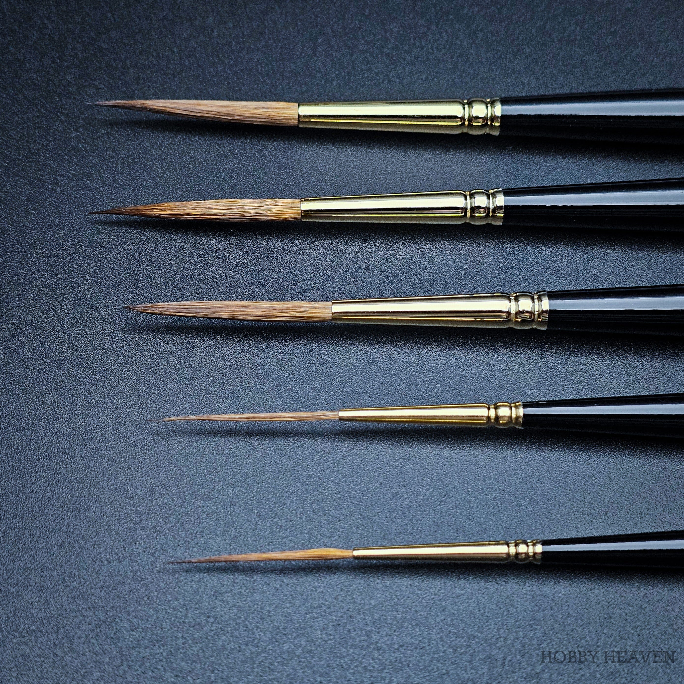 Brush Raphael Series 8802 — Kolinsky Sable Round