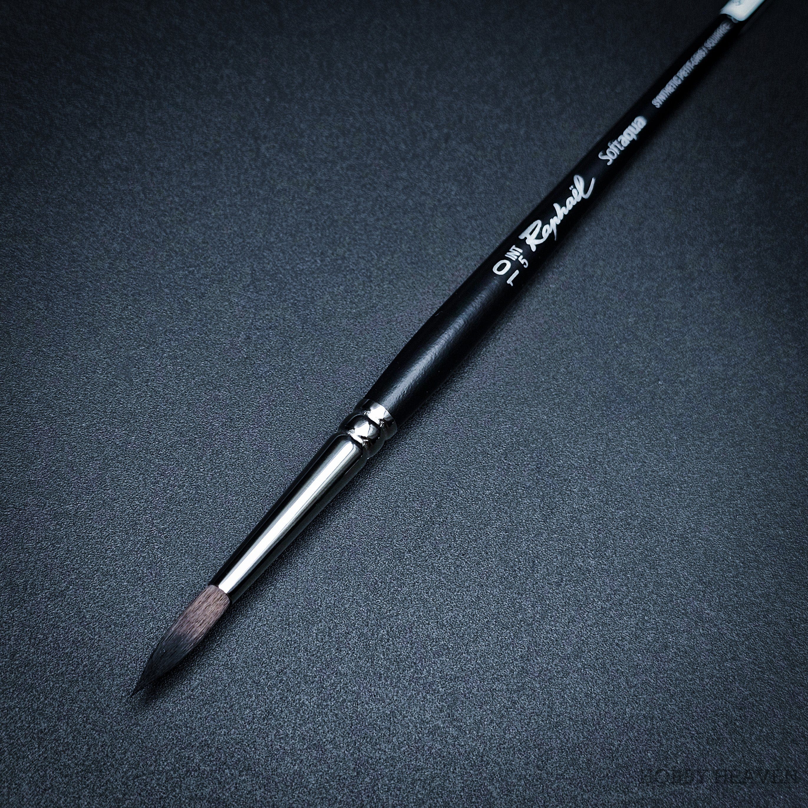 Brush Raphael SoftAqua 845 — Synthetic Round