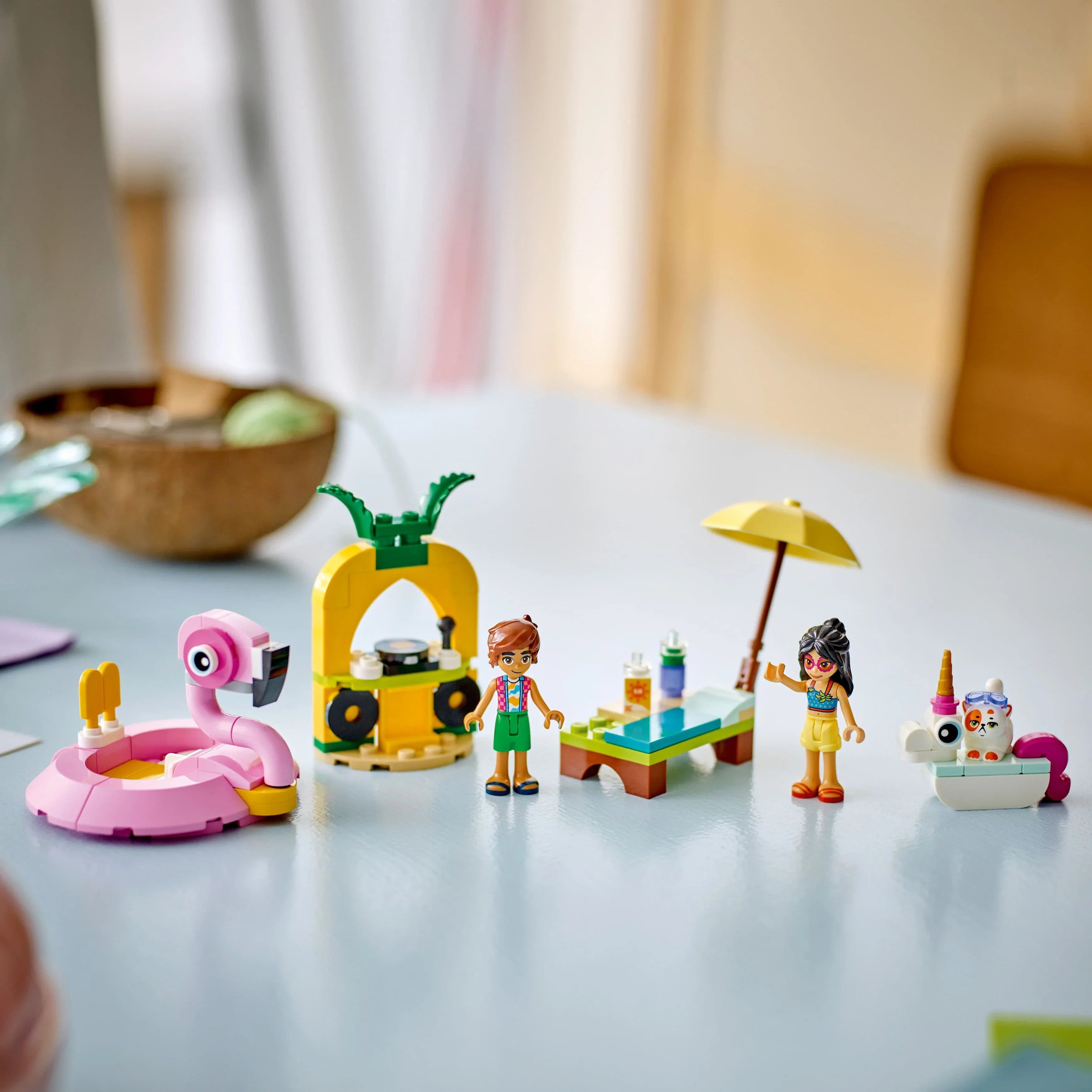Curious Minds Toys & Games > Toys > Construction Toys > Interlocking Blocks > LEGO > Friends Lego Friends 42658 Unicorn & Flamingo Pool Party Set for Ages 5 and Up