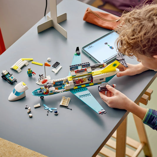 Curious Minds Toys & Games > Toys > Construction Toys > Interlocking Blocks > LEGO > LEGO City Lego City Big Vehicles 60465 Emergency Air Ambulance Plane for Ages 6+