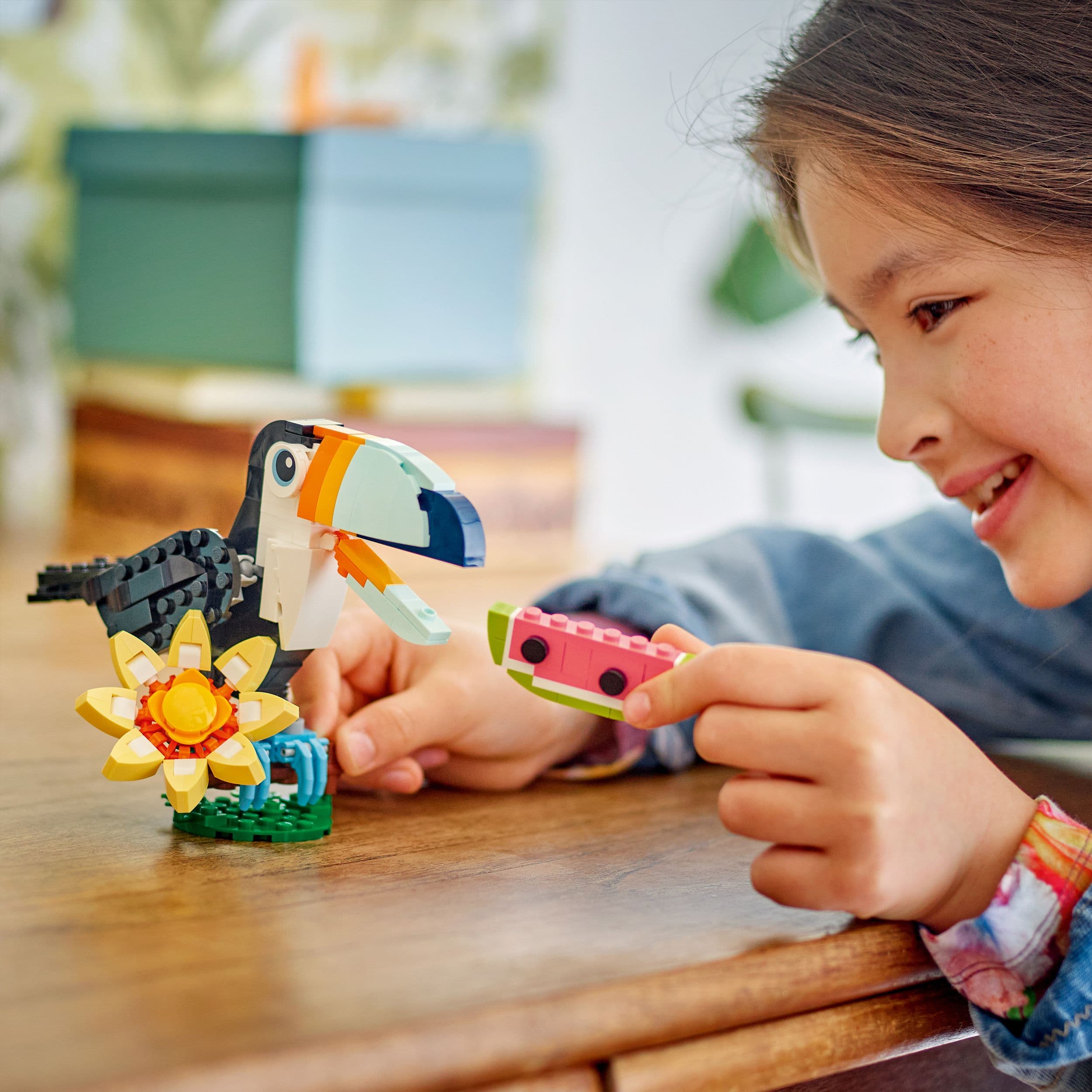 Curious Minds Toys & Games > Toys > Construction Toys > Interlocking Blocks > LEGO > LEGO Creator Lego Creator 3 in 1 31173 Wild Animals: Tropical Toucan for Age 7 & Up
