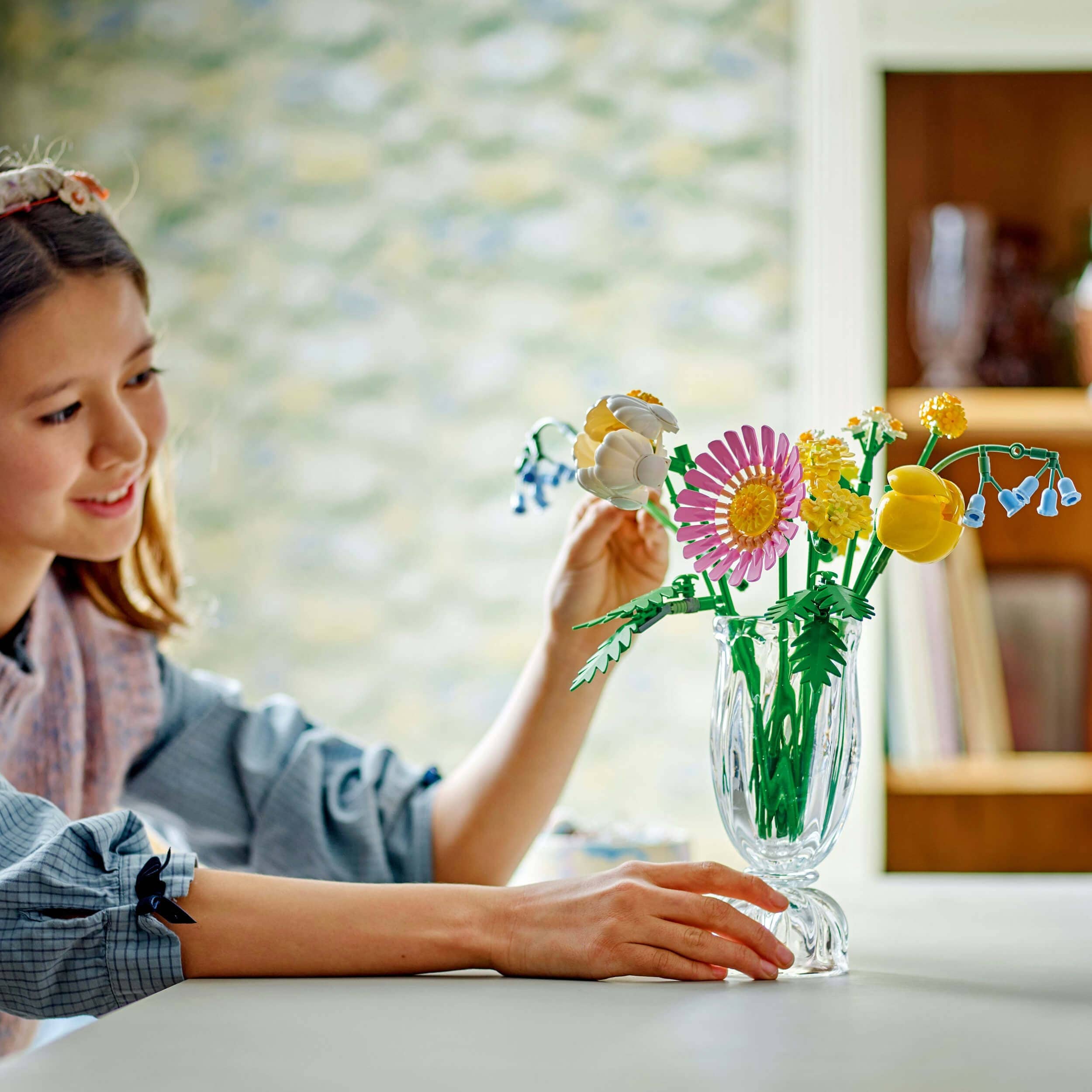 Curious Minds Toys & Games > Toys > Construction Toys > Interlocking Blocks > LEGO > LEGO Flowers Lego Botanicals 10347 Petite Sunny Bouquet Buildable Gift for Ages 9+