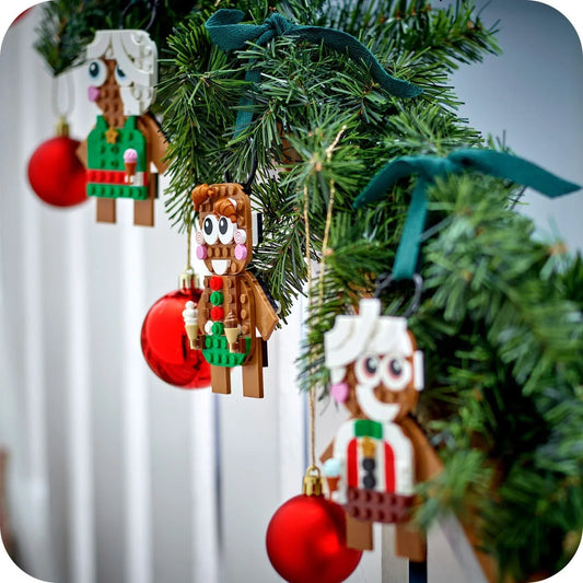 Curious Minds Toys & Games > Toys > Construction Toys > Interlocking Blocks > LEGO > Other LEGO Sets Lego Christmas 40642 Gingerbread Ornaments Seasonal Playset for Age 6+