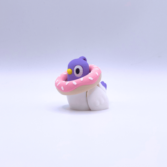 Dans Fidget Foundry Figurine Surprised and Donut Pigeon
