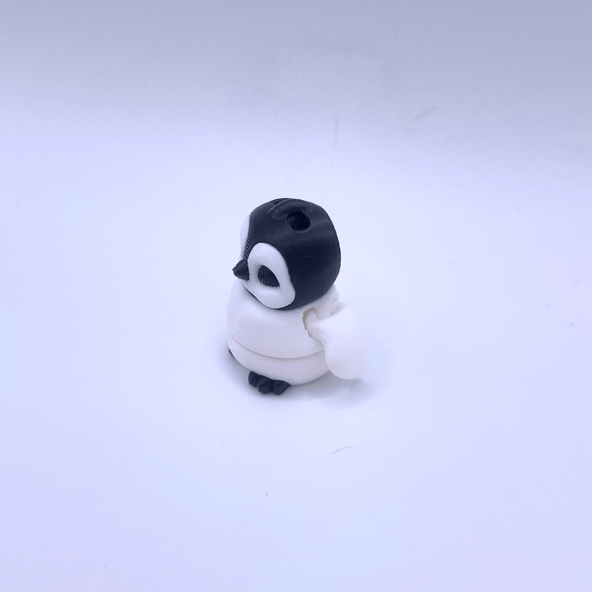 Dans Fidget Foundry Keyring Penguin Key Charm