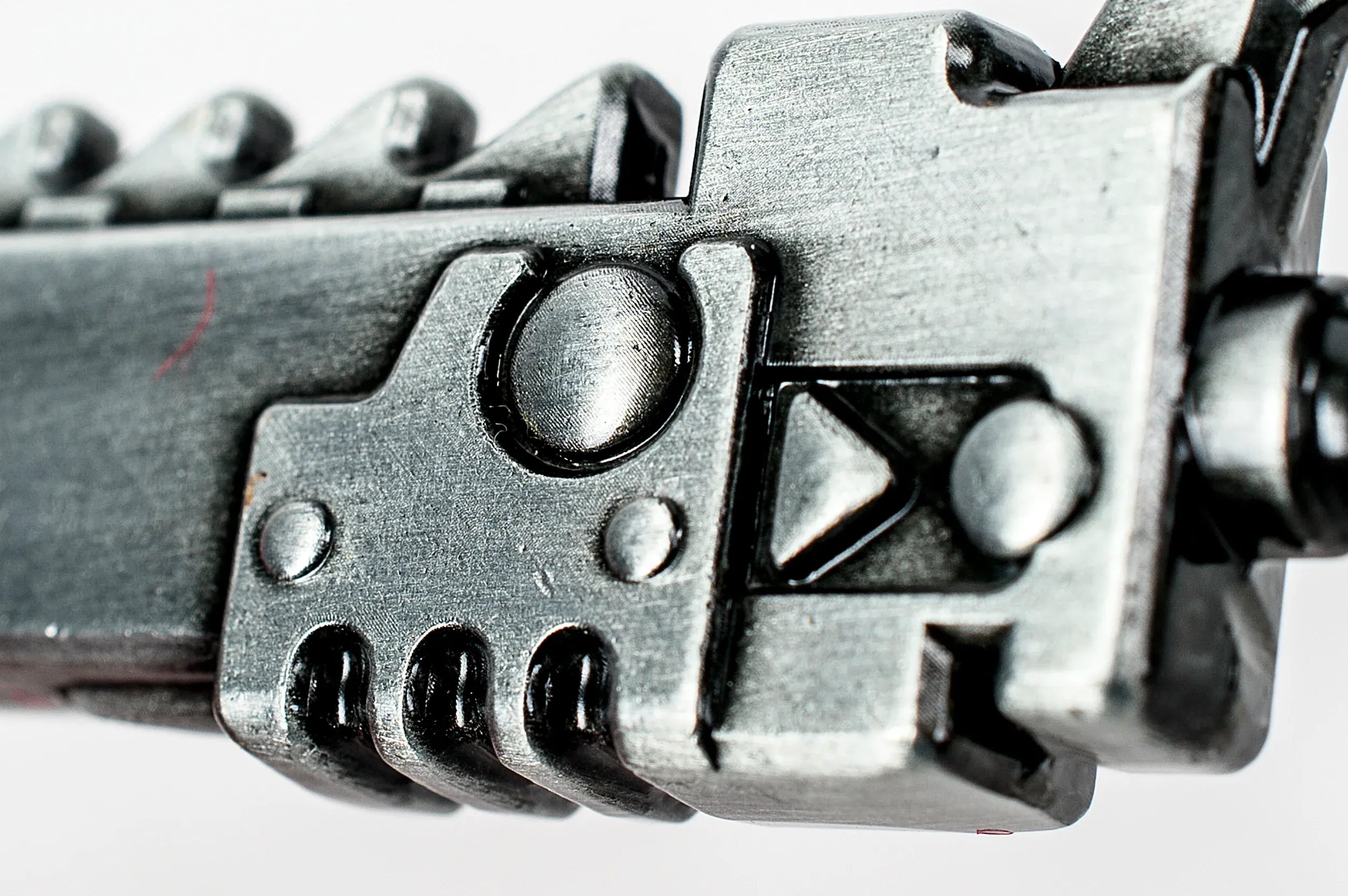 Loaded Dice Warhammer 40,000: Adeptus Astartes Chainsword Bottle Opener
