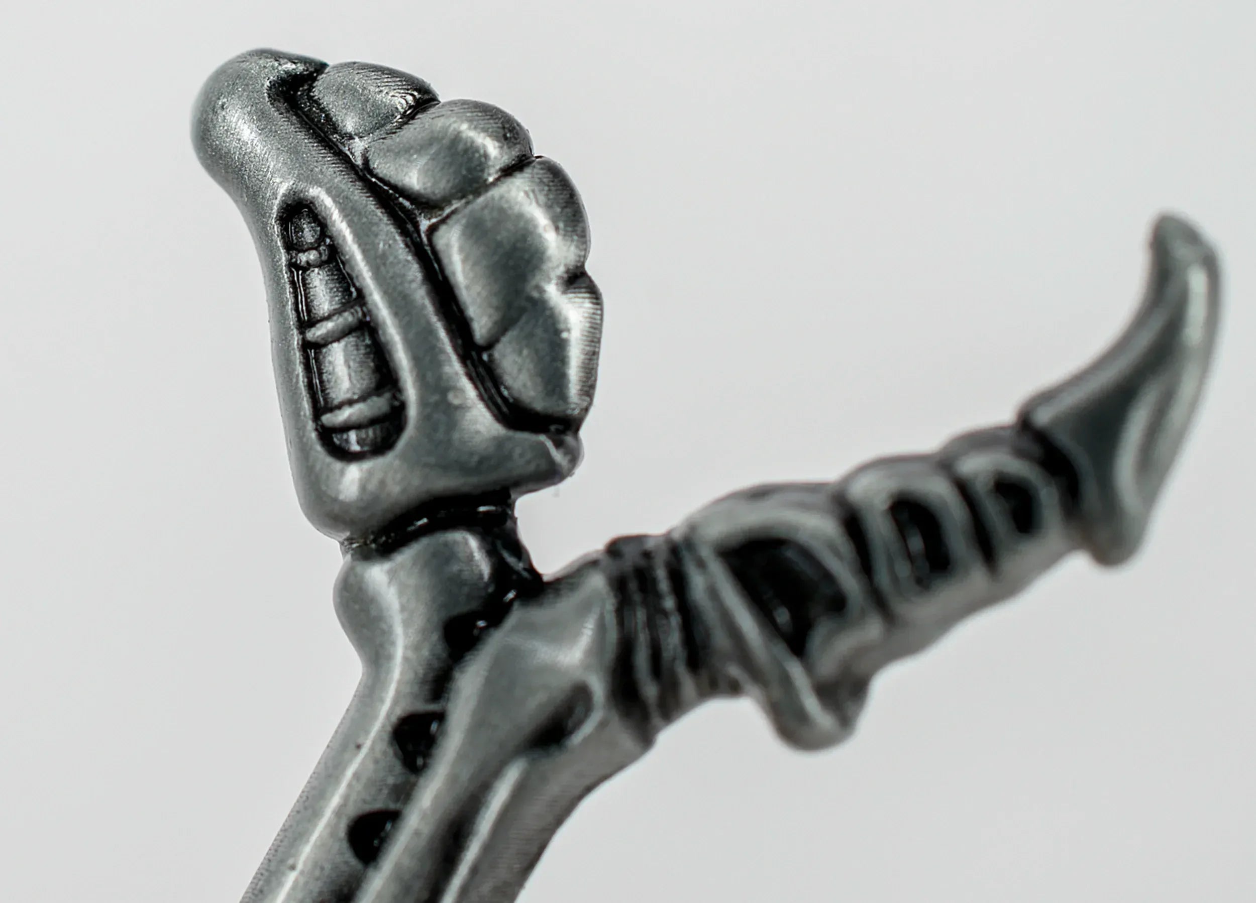 Loaded Dice Warhammer 40,000: Tyranids Bonesword Bottle Opener
