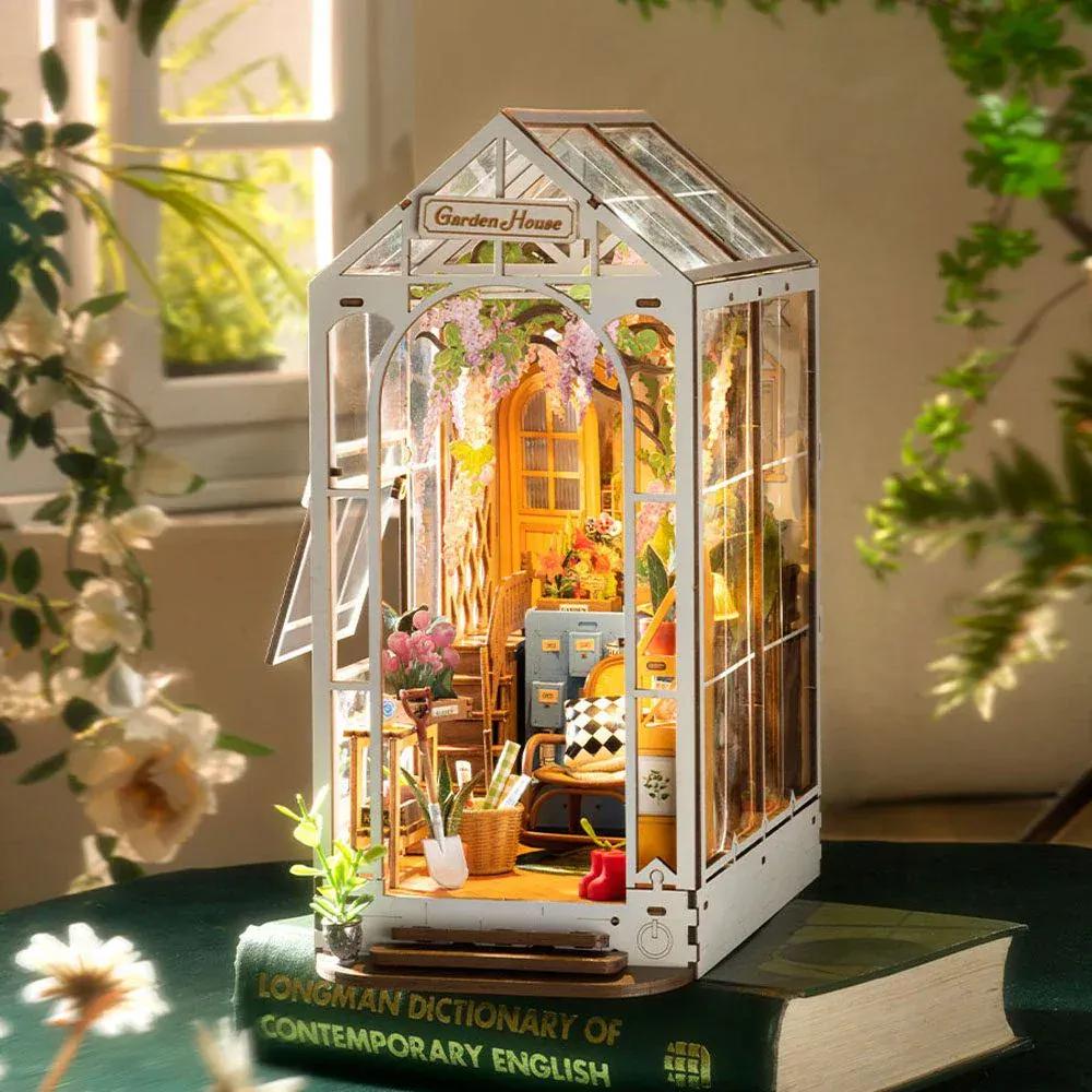 Rooleo Rolife Garden House Book Nook 3D Wooden Model Kit
