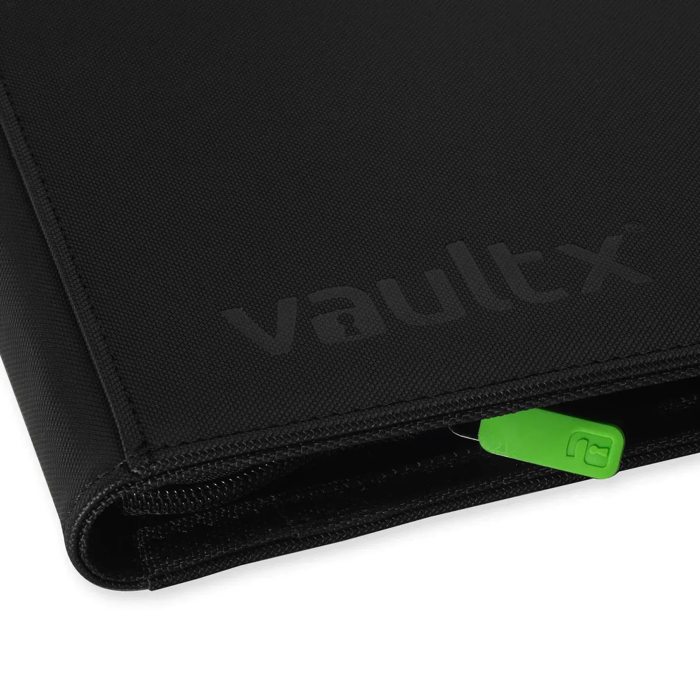Signature Black 12 Pocket Vault X 12-Pocket Exo-Tec Zip Binder 5060570200311
