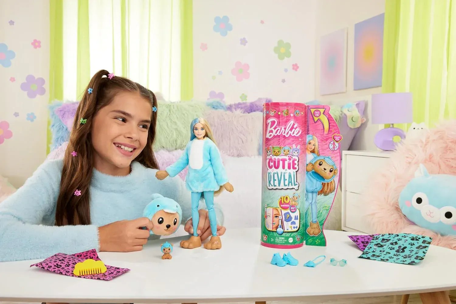 Snaps Barbie Cutie Reveal Teddy Bear as Dolphin