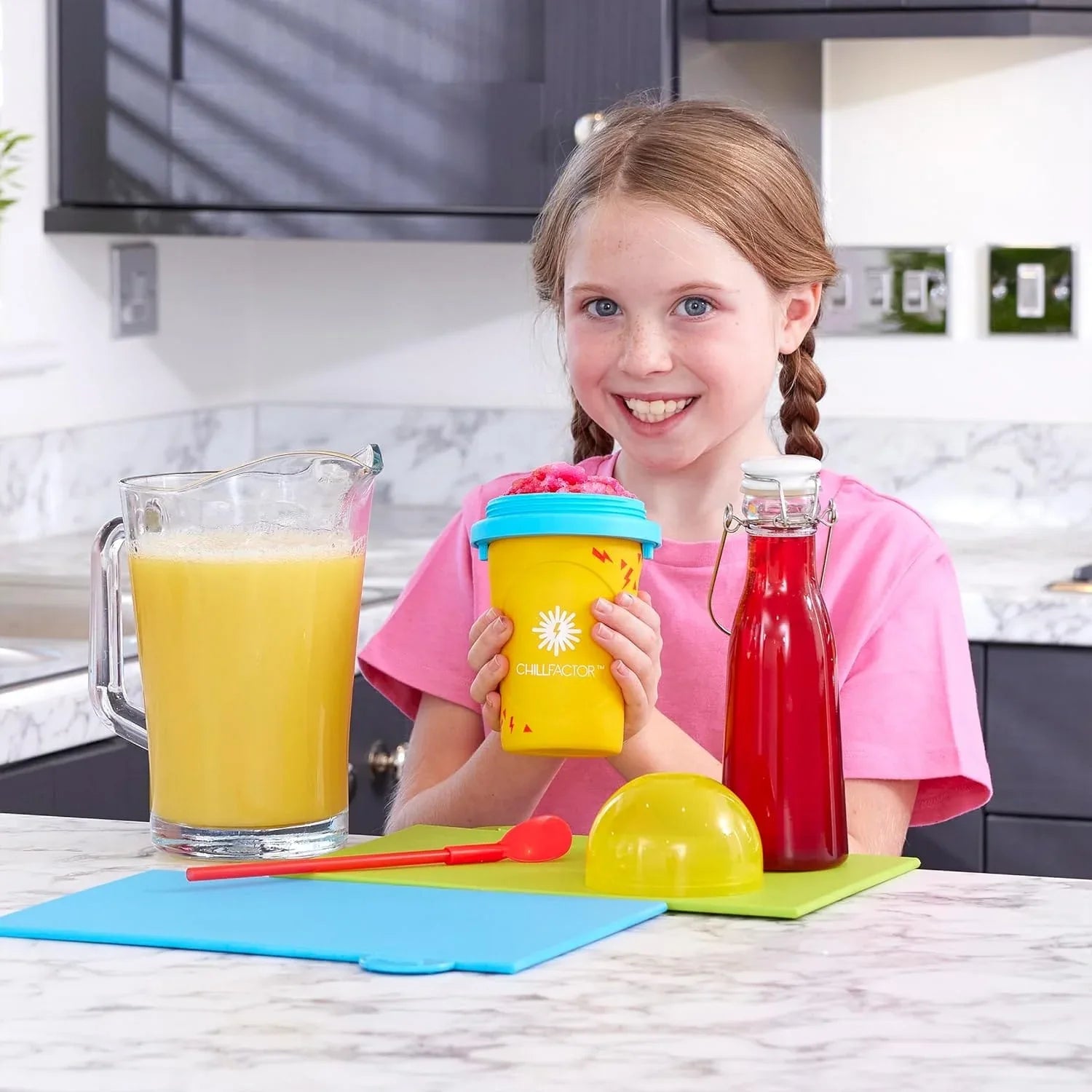 Snaps ChillFactor Colour Shock slushy maker