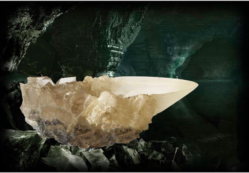 Snaps Harry Potter: The Crystal Goblet from The Cave by The Noble Collection