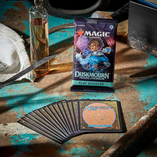 Snaps Magic: The Gathering: Duskmourn Play Booster Pack