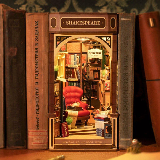 Snaps Rolife Shakespeare Bookstore Book Nook Model Kit
