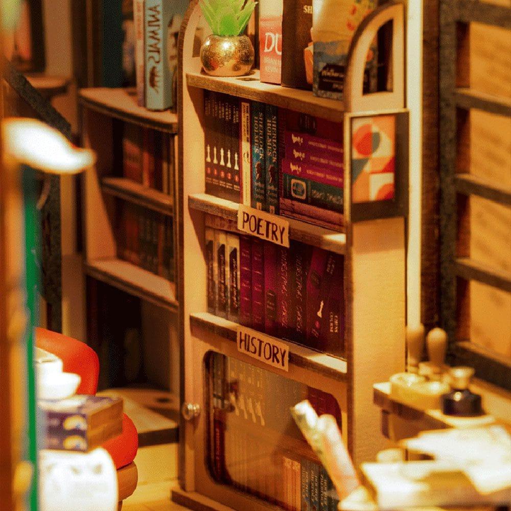 Snaps Rolife Shakespeare Bookstore Book Nook Model Kit