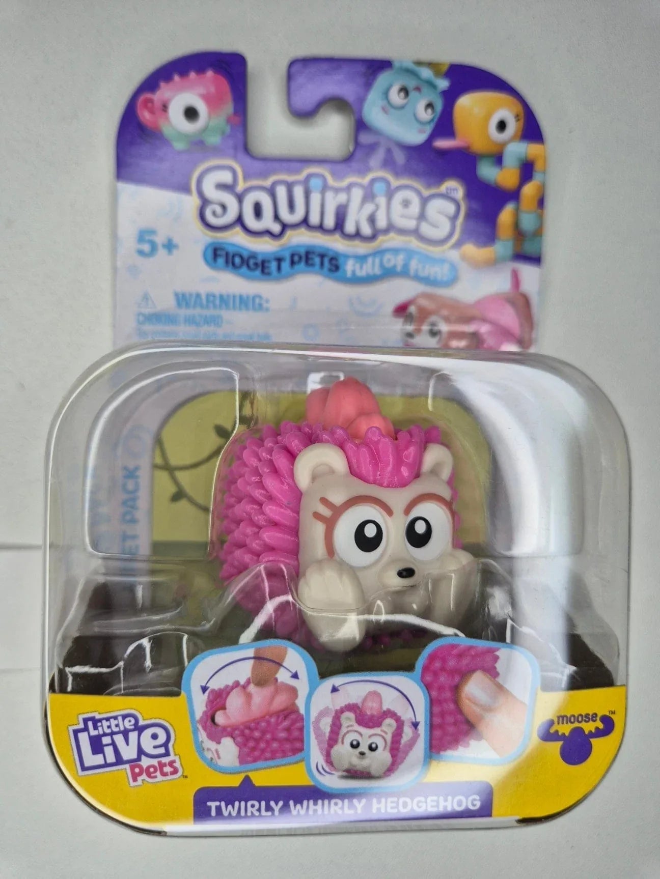 Snaps Twirly Whirly HEDGEHOG - Pink White Little Live Pets Squirkies