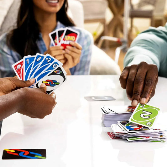Snaps UNO Party Family Card Game