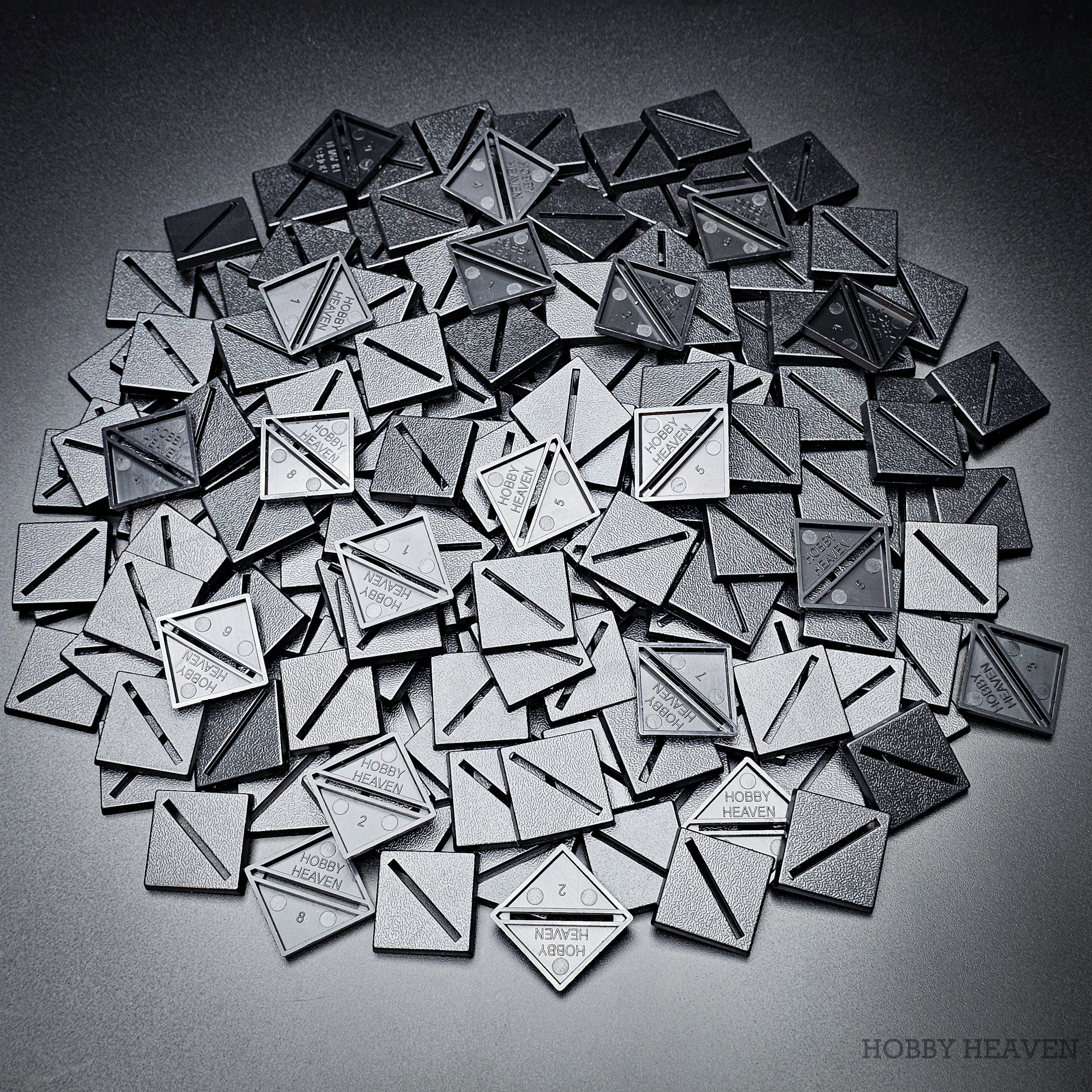 Base 25mm Square Diagonal Slotted Plastic Bases